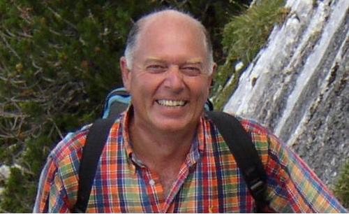 Inspiring speaker who leads, coaches, facilitates and collaborates on wonder-full, sustainable, fun lives for all.