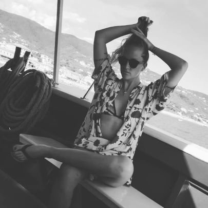 TildeLama's profile picture. Matilde-21-from Parma, Italy.
I'll be a songwriter (maybe).
Hip-Hop dancer.
In love with Green Day and BJ, Justin Bieber, Christoph Waltz and Les Twins.
Jesus ❤