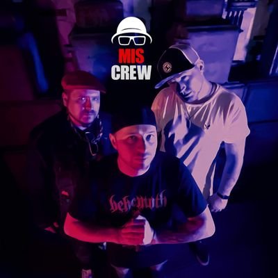 3 Jungs mit einer ganzen großen #Vision #Rap #HipHop #Reutlingen
Marvin
IllStylez
Solid MC