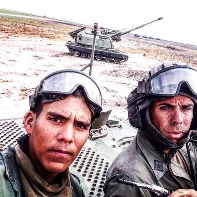 PTTE Ejército, Sigo la gloriosa Carreras de las armas solo por obtener el honor que ellas dan.