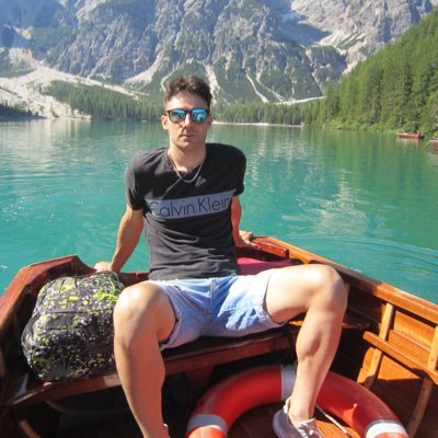 axJ1897_99's profile picture. 🇮🇹Italy| 📚 Unicatt - Banking and Finance #finoallafine ◼️◻️