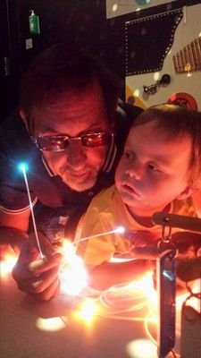 RoyJone78710716's profile picture. Wolves season ticket holder.
Learning guitar.