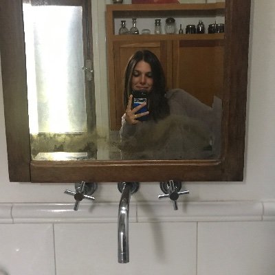 miuch__'s profile picture. 