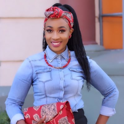 SandisiweMafoh2's profile picture. 
