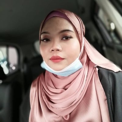 FazlinaFadzil1's profile picture. am student Diploma in Production Creative