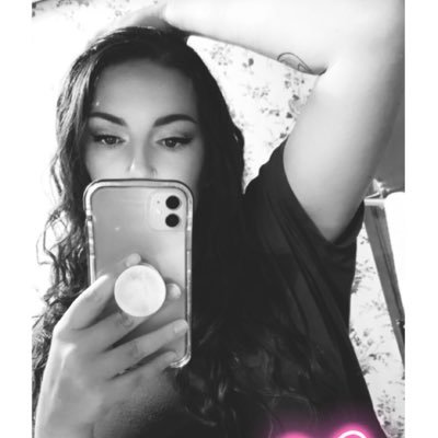 FaII0utGirI's profile picture. big fan of space, both outer and personal // she/her