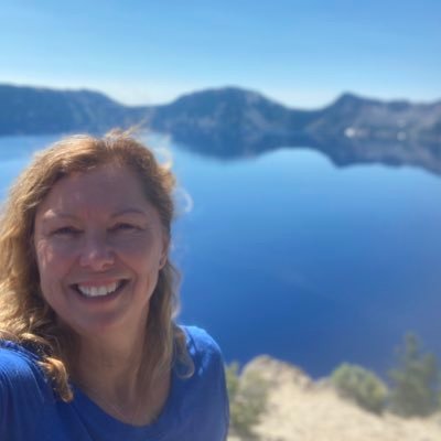 Elizabe40007132's profile picture. Educator/mother of two/paddler/hiker