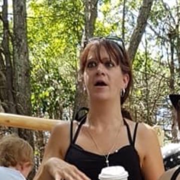 crackiswhack20's profile picture. 