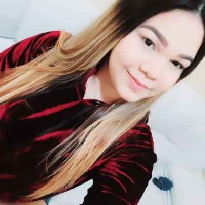 Instagram @Emisanchg