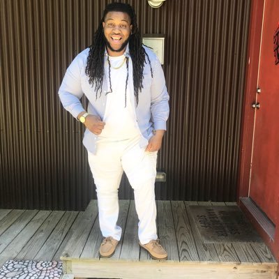 I wanna sit at the TOP it’s to crowded at the bottom 🦍