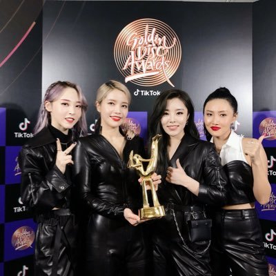 4x4evermoo's profile picture. OT4 Mamamoo 4x4ever