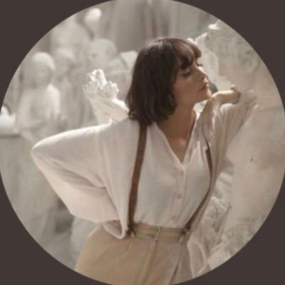 lamyas__'s profile picture. 