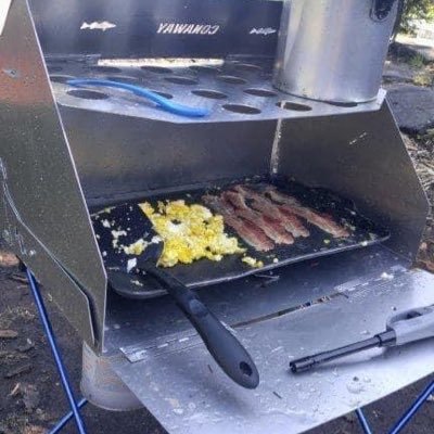 The BWCAStoven is a light weight table mounted camping stove that you can convert into a reflector oven. https://t.co/XM6zQsfU3f Check us out on Facebook