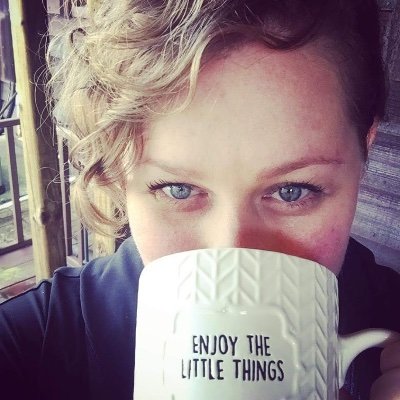 MoxieAF's profile picture. 🍑🐌✨