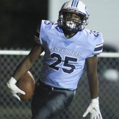 Go to HCHS God be for anything Student athlete My grind never stop and will never stop #25 🏈 RB,WR 190Ib 5’10