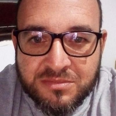 leo210377's profile picture. 