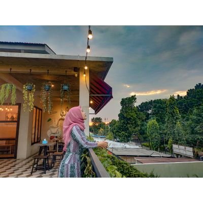 YosiUtari1's profile picture. barbar