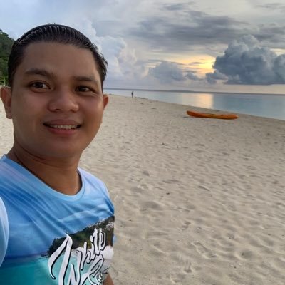 Elvin10020525's profile picture. 