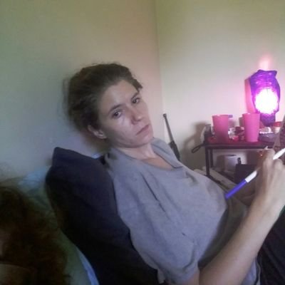 FloraAr80120901's profile picture. crazy