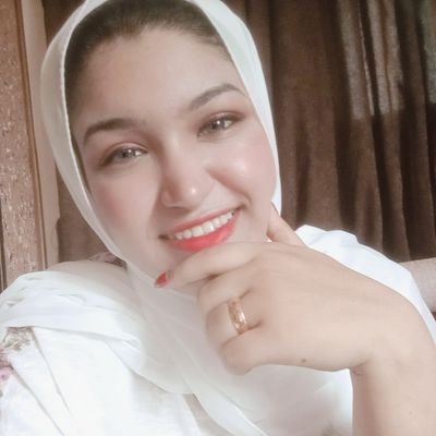 العيون تترصد سقوطي ف دعوت الله الا يكسرني ، اللهم جبرا💙