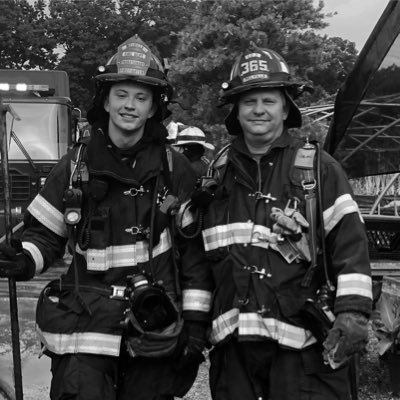 Schulz430's profile picture. Smoked myself into a new language bitch i'm rosetta stoned