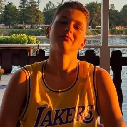 Ji25199460's profile picture. 17yo