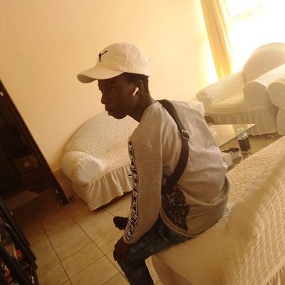 iamozzem's profile picture. A social issues analyst  #simplicity is my Virtue