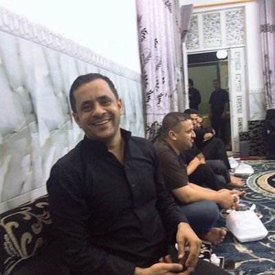 ‏أخلاقك هي التي تدافع عنك في غيابك