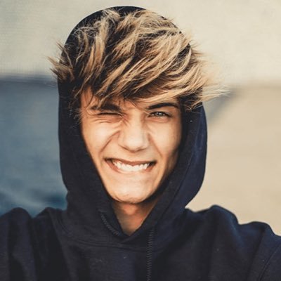simptojaden's profile picture. Jaden Fanpage 😘🥰😍following random people