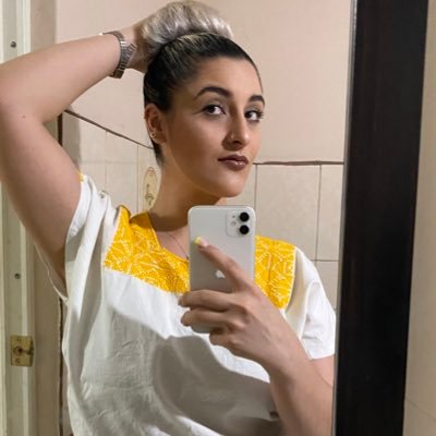 karenfabela's profile picture. Actriz | Sonorense 🇲🇽 Live your life and Enjoy the moment 🦋 Instagram: karen.fabela