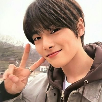 borutotan_'s profile picture. ✨ʜᴇʀᴇ sᴛᴀɴ ᴡɪᴛʜ ʏᴀɴɢ ᴊᴇᴏɴɢ ɪɴ ᴀɴᴅ ᴋɪᴍ ᴊᴏɴɢ ɪɴ✨ 🦊 sᴛᴀʏ @Stray_Kids 🌼 @weareoneEXO ᴇxᴏʟ 🐻 ꜰᴀɴ ᴀᴄᴄᴏᴜɴᴛ 💫