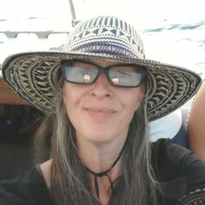 Mother, wife, worker, feminist, Democrat, member of Grosse Pointe Antifa. I strive to be kind, I don't always succeed.