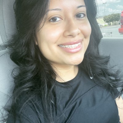 _sinderz's profile picture. ✝️ Christ-follower 🐱🐱 cat mom 🌴 #305 🍎 educator 🎓 #MDC, NSU, & FSU alumna 👩‍🎓 | opinions are my own 📣