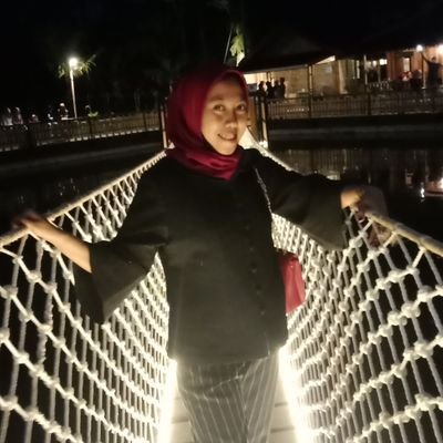dwianaariffah's profile picture. 🎓unsoed'13
