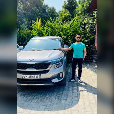 iamarpitsinha's profile picture. Chartered Accountant | PwC | Delhi University