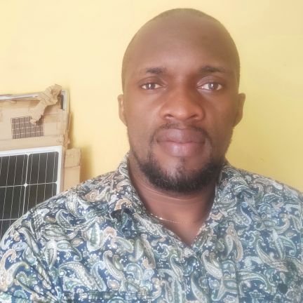 EmyEzeakpawusi's profile picture. 