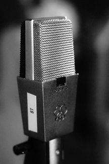 LiveShoals's profile picture. Live from the Shoals is a series of recording sessions that were recorded live in Muscle Shoals, Alabama.