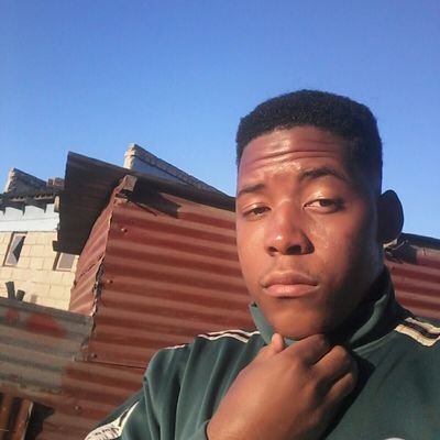 DumisaniHarry's profile picture. ugly guy from distance