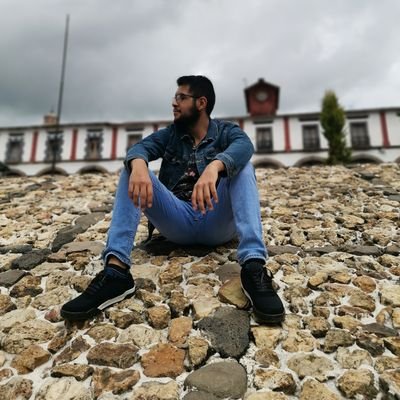 PterVac's profile picture. Nada.