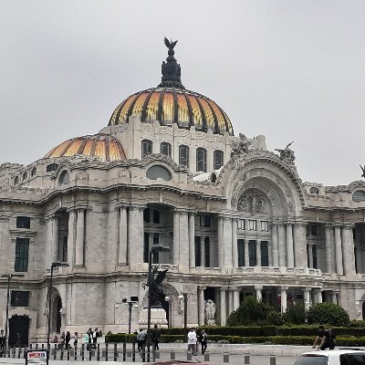 ChenteDisidente's profile picture. Mis chistes son malos como los fachos. Si no te gusta ¿pa'qué me sigues?