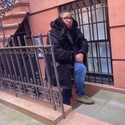 real and honest Sugar babe should dm for weekly allowance of $3k