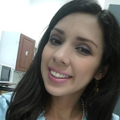 Sonrie😁 vale la pena ser Feliz👍