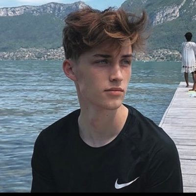 coco71714294's profile picture. 