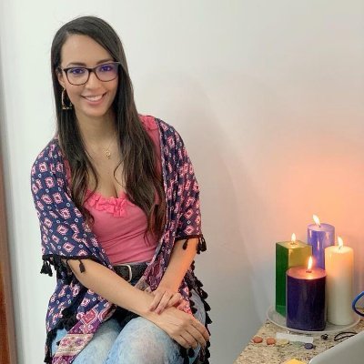 Eliana del sol ☀ Coaching❤️Astrología🔆 Eneagrama💞Heridas del alma💘 Numerologia 🧚 Sanación interior🌸 Dinámicas familiares 👨‍👩‍👧‍👦 Felizmente Bruja!