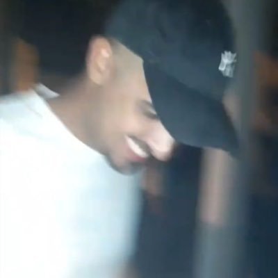 _gabrielourenco's profile picture. bom de papo, bom de bola, bom de rima †