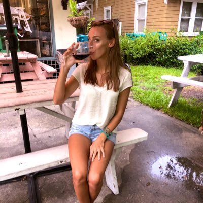 emilyuruburu's profile picture. ¯\_(ツ)_/¯