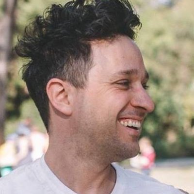 web_3x's profile picture. 》📖  Learning JS/React 🚀  
》web dev rookie  (งツ)ว 🏁