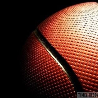 Notícias sobre a NBA como jogos do dia, trocas de jogadores, estatísticas e curiosidades sobre a liga.