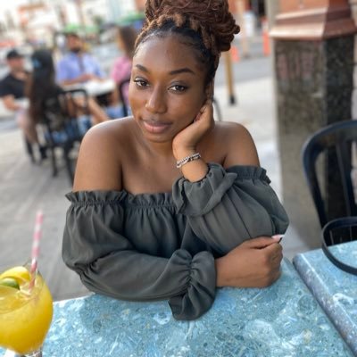 tyco_cindy's profile picture. Face everything and rise.