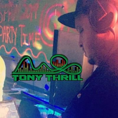 Thrill Mix Entertainment founder. One of the Greatest DJs in Arkansas. #PettyTonyThrill #IDGW #INFCIU #idontgetwhoopings #ImNotFamousCause